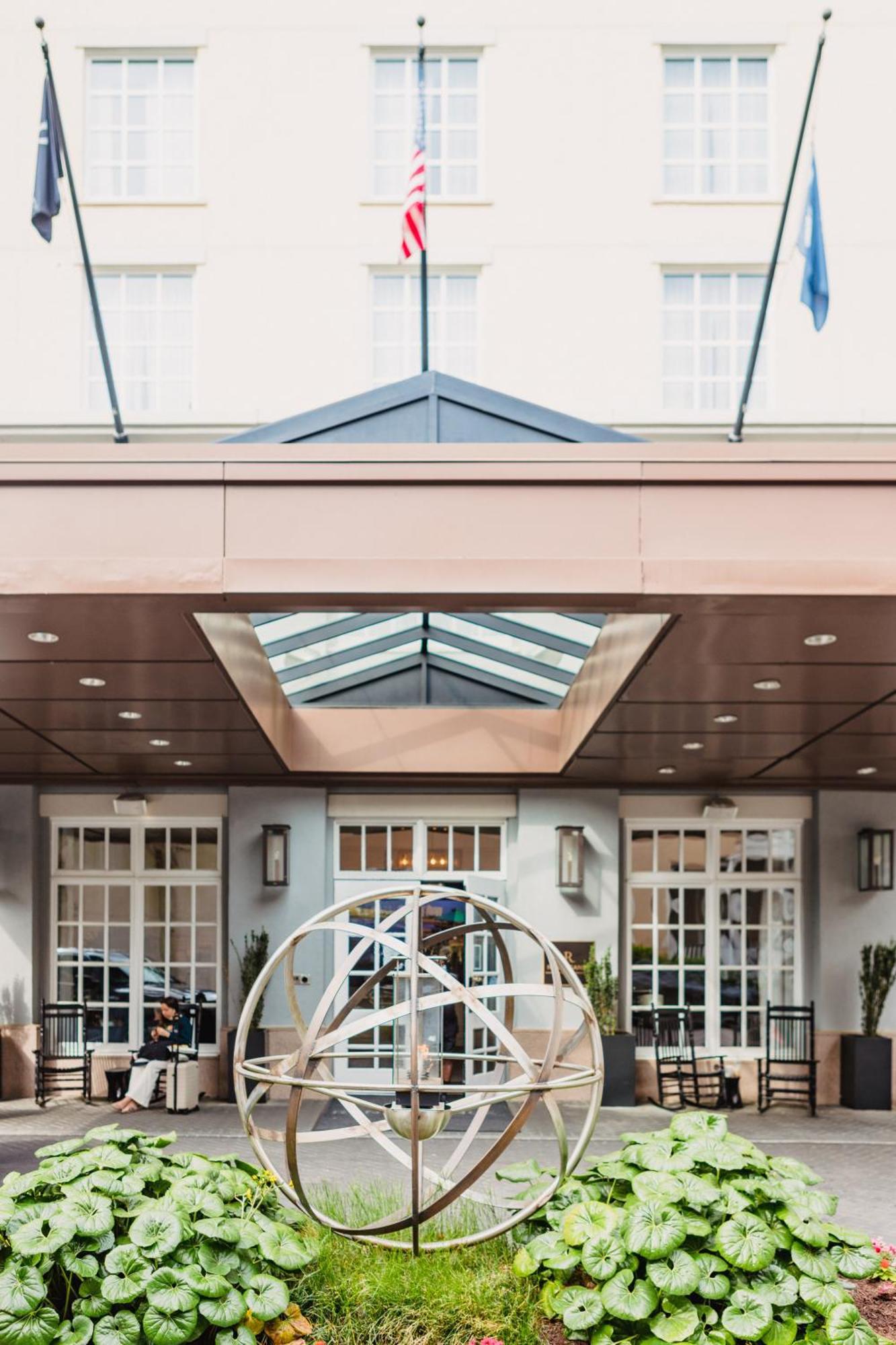 The Lindy Renaissance Charleston Hotel Экстерьер фото
